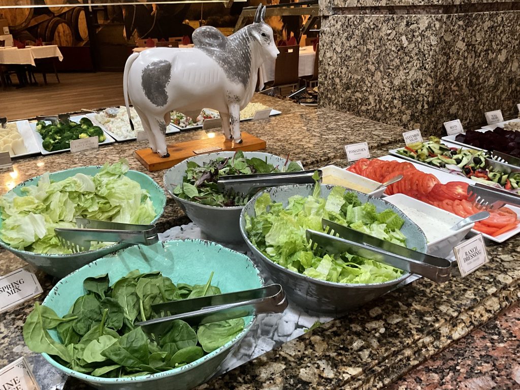 Experiência autêntica de churrasco brasileiro em Orlando: BoiBrazil Steakhouse.