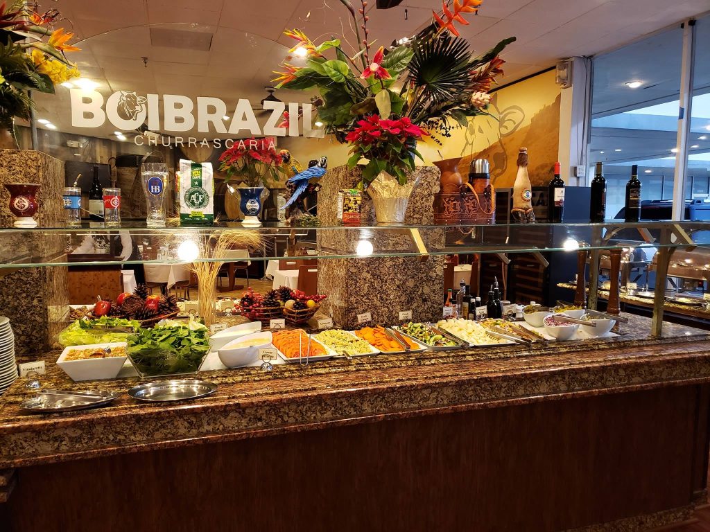 Experiência autêntica de churrasco brasileiro em Orlando: BoiBrazil Steakhouse.