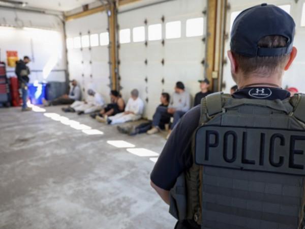 imigracao-prisoes-de-imigrantes-sem-crimes-disparam-nos-eua-sob-nova-meta-de-trump