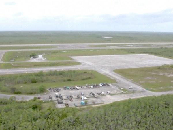 juiza-impede-transferencias-para-polemico-centro-de-detencao-nos-everglades