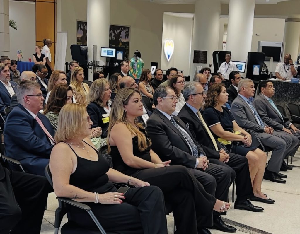 Celebração do dia da independência do Brasil reúne líderes e autoridades no Rotunda no City Hall.