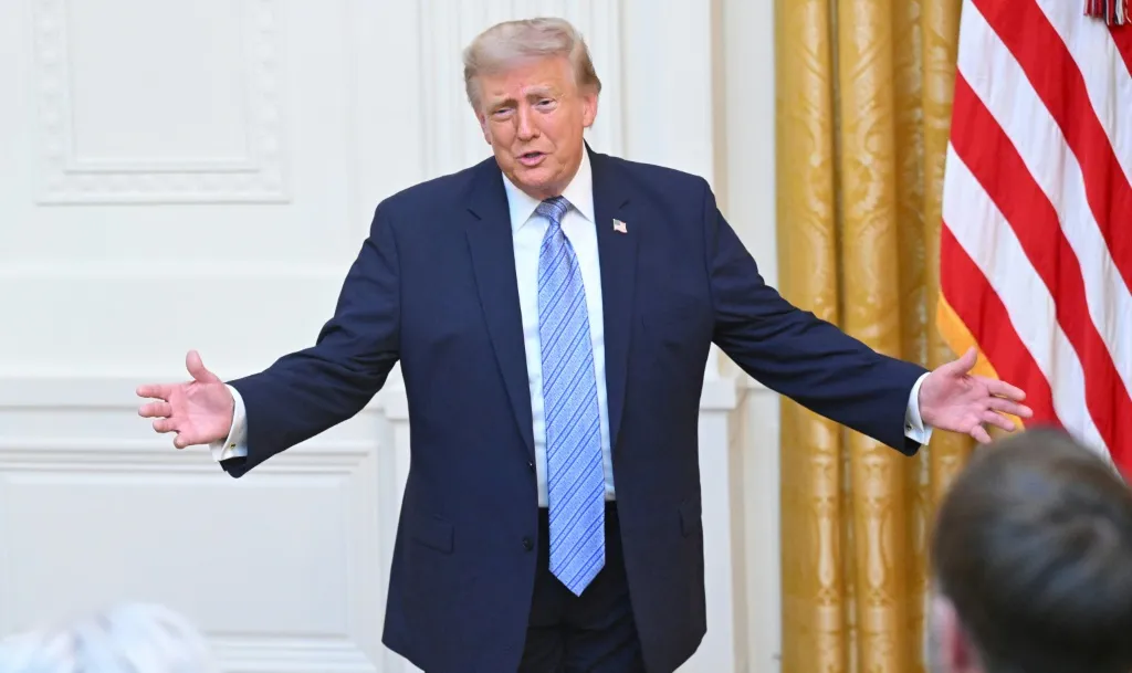 Trump questiona eleições brasileiras e fala em possível fraude após vitória de Lula